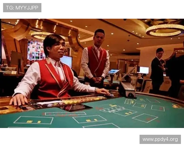 澳门银行与赌场产业的融合发展探析 澳门银行与赌场产业的融合发展探析